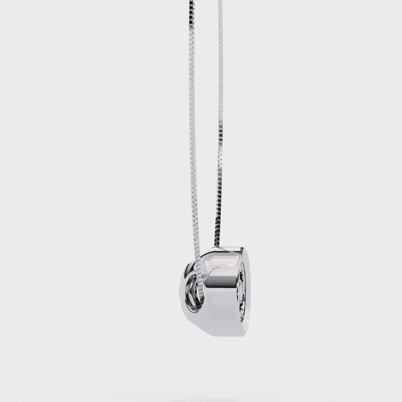 Luxurious Round Pendant